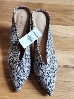 Express Women's Beige Pointed Slip-On With Low Heel